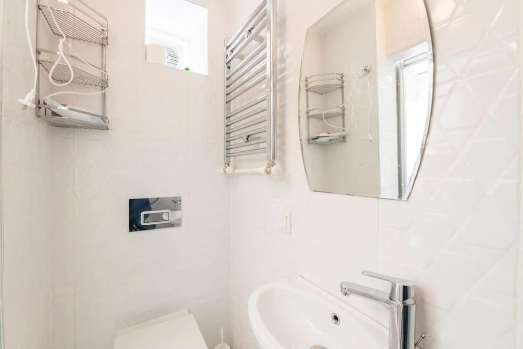 伊斯坦布尔Beautiful 2Br House W/Ac 400Meters Taksim Square公寓 外观 照片